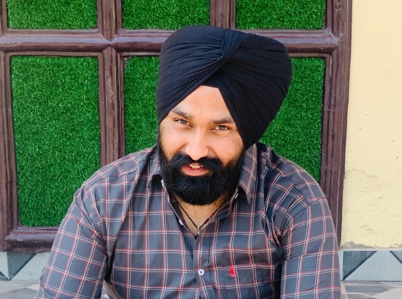 Davinder Singh - Full Stack Developer